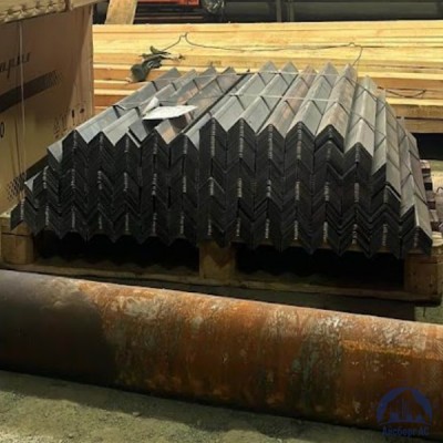 Уголок стальной равнополочный 125х125х12 мм С235 ГОСТ 8509-93 купить в Караганде