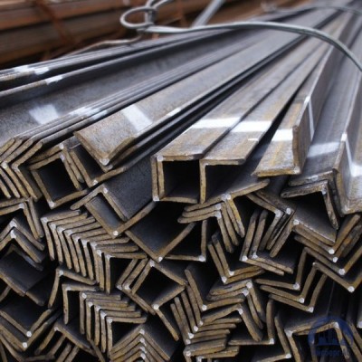 Уголок стальной равнополочный 30х30х4 мм С235 ГОСТ 8509-93 купить в Караганде
