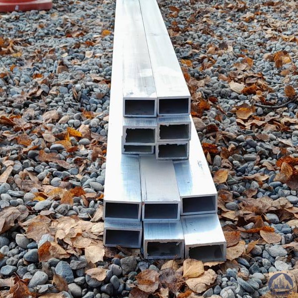 Труба алюминиевая прямоугольная