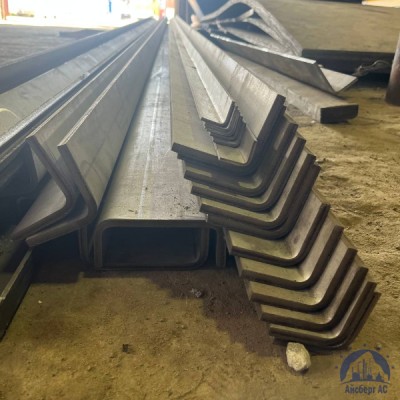 Уголок гнутый равнополочный 30х30х3 мм ст. 3сп / 3пс ГОСТ 19771-93 купить в Караганде