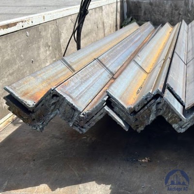 Уголок гнутый равнополочный 100х100х5 мм ст. 3сп / 3пс ГОСТ 19771-93 купить в Караганде